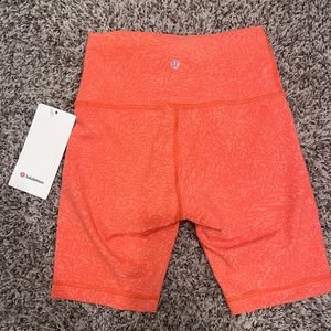 Lululemon Wonder Train HD Short 8”